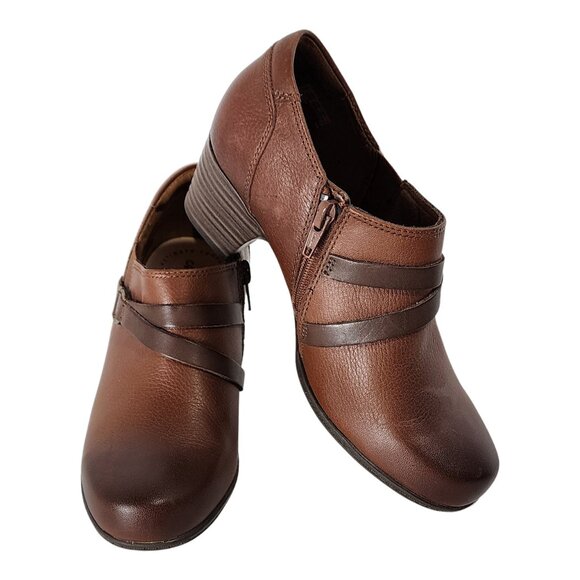 Clarks Valarie Bootie Cushioned  - Brown -  Size 6 - Picture 1 of 6